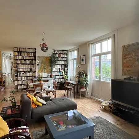 Artist In Center Lägenhet